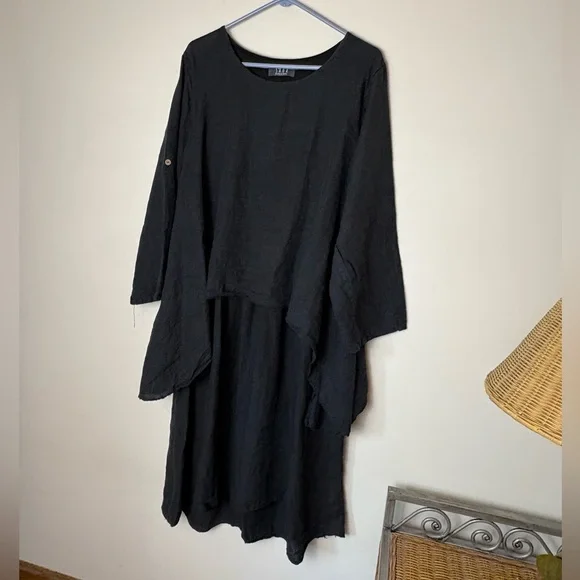 bryn Walker Black Long Sleeve Dress - Picture 1 of 9
